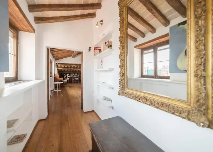 Pantheon Charming Penthouse Apartamento
